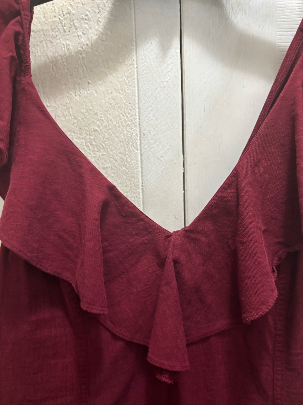 Universal Thread Burgundy Ruffle V-Neck Dress - Picture 5 of 6